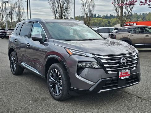 New 2026 Nissan Rogue Platinum w/ Platinum Premium Package image 3