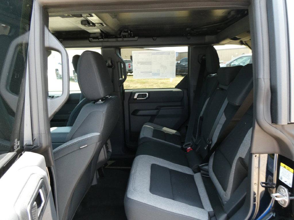 New 2026 Ford Bronco Big Bend AWD/4WD image 13