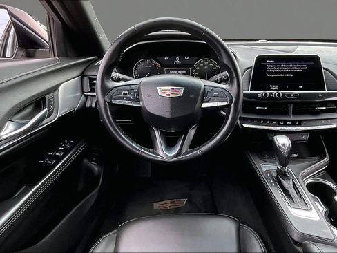 Used 2021 Cadillac CT4 Luxury w/ Sun And Sound Package RWD image 5