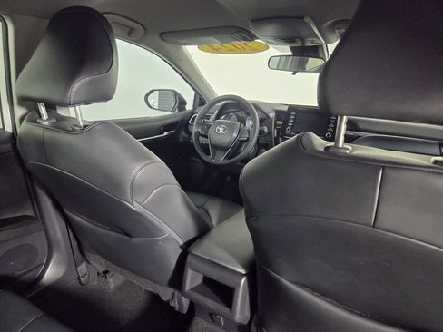 Used 2024 Toyota Camry SE FWD image 30