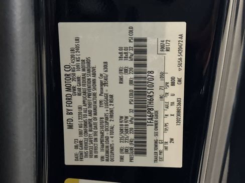 Used 2024 Ford Mustang Coupe RWD image 27