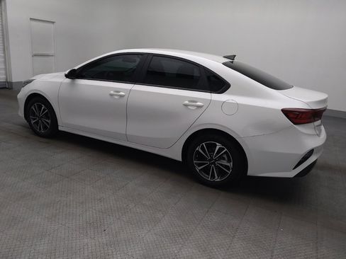 Used 2024 Kia Forte LXS w/ LXS Technology Package image 3