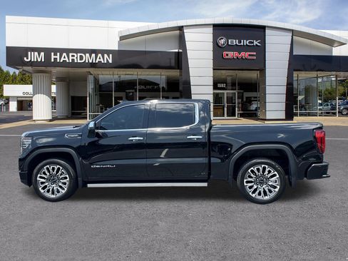 Used 2025 GMC Sierra 1500 Denali Ultimate AWD/4WD image 4
