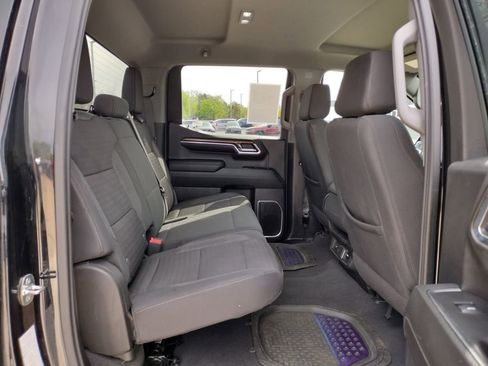 Used 2023 Chevrolet Silverado 1500 LT w/ Protection Package AWD/4WD image 8