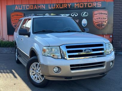 Used 2014 Ford Expedition XLT w/ Equipment Group 202A