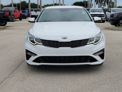 Used 2020 Kia Optima LX FWD image 2