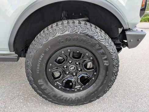 Used 2021 Ford Bronco First Edition AWD/4WD image 12