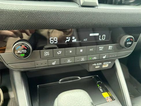 New 2026 Subaru Outback Limited AWD/4WD image 23