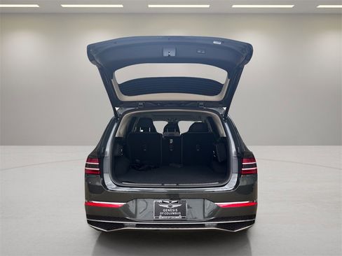 New 2025 Genesis GV80 2.5T Prestige image 11