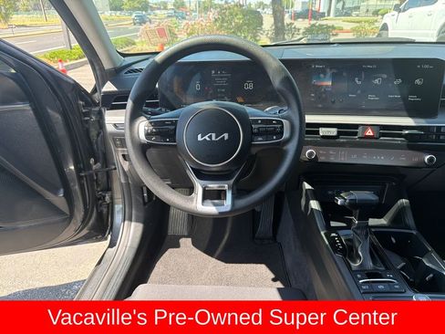 Used 2025 Kia K5 LXS FWD image 13