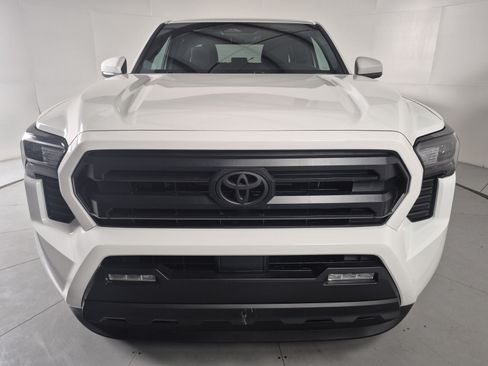 New 2026 Toyota Tacoma SR5 AWD/4WD image 7