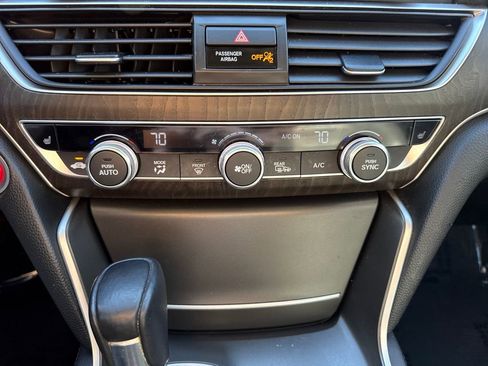 Used 2018 Honda Accord EX-L image 22