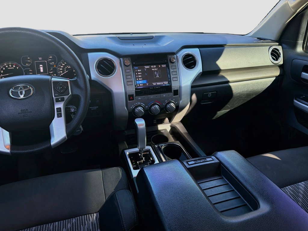 Used 2018 Toyota Tundra SR5 w/ SR5 Upgrade Package RWD image 25