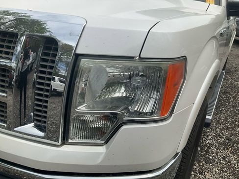 Used 2011 Ford F150 Lariat w/ Lariat Plus Pkg AWD/4WD image 9