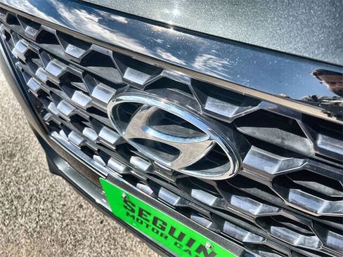 Used 2020 Hyundai Santa Fe Limited w/ Cargo Package image 22