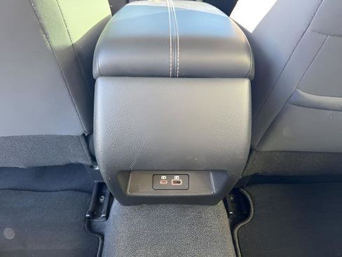 Used 2024 Nissan Altima 2.5 SV image 21