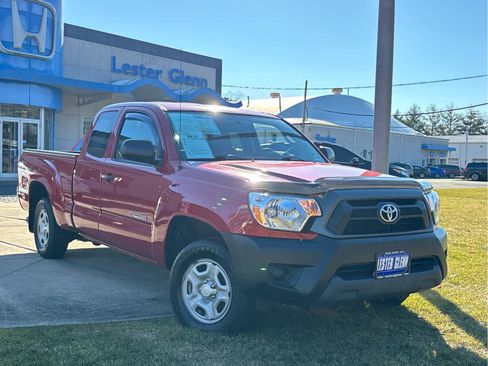Used 2014 Toyota Tacoma 2WD Access Cab image 31