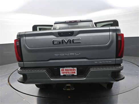 Used 2024 GMC Sierra 3500 Denali w/ Denali Reserve Package image 40