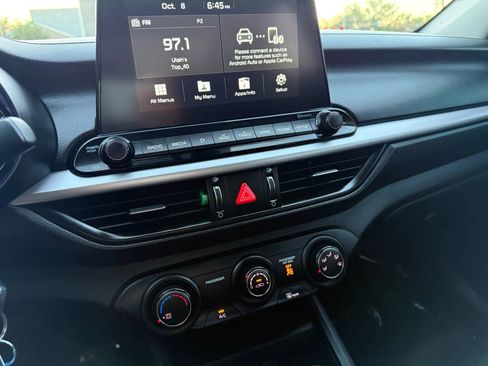 Used 2021 Kia Forte LXS image 19