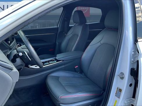 Used 2023 Hyundai Sonata SEL Plus image 18