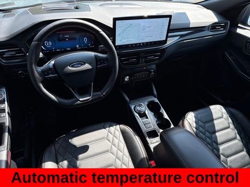 Used 2024 Ford Escape ST-Line Elite w/ Premium Technology Package image 26