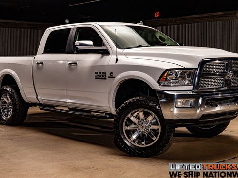 Used 2017 RAM 2500 Laramie image 1
