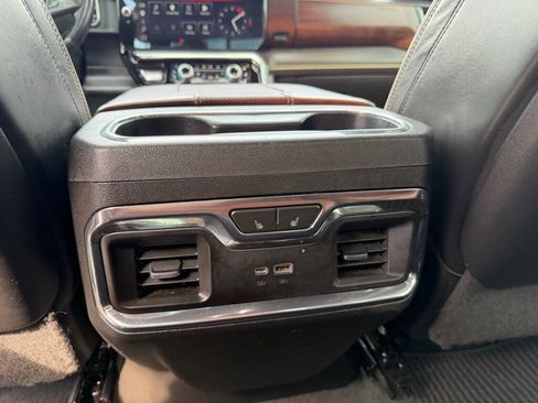 Used 2024 GMC Sierra 1500 Denali Ultimate AWD/4WD image 40
