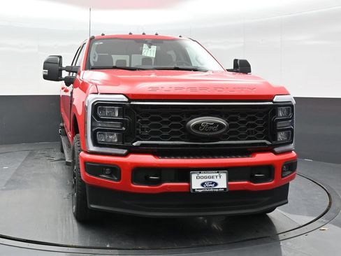 Certified 2025 Ford F350 Lariat w/ Lariat Ultimate Package AWD/4WD image 19