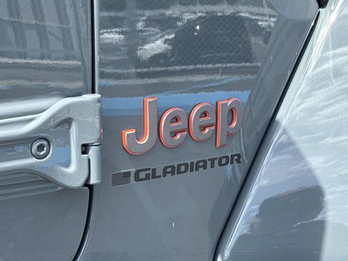 New 2026 Jeep Gladiator Mojave image 31