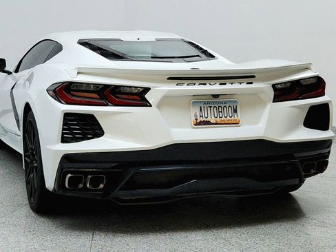 Used 2023 Chevrolet Corvette Stingray Preferred Cpe w/ Z51 Performance Package image 4