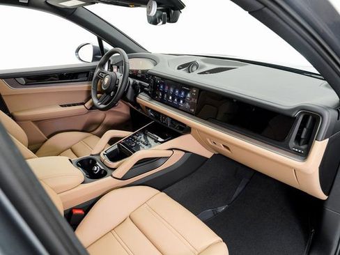 New 2026 Porsche Cayenne E-Hybrid image 22