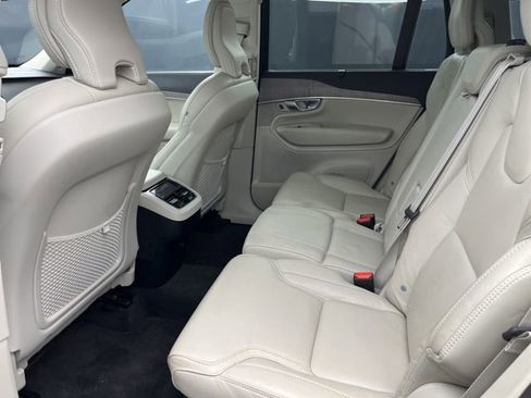 Used 2023 Volvo XC90 B6 Ultimate w/ Protection Package Premier image 31