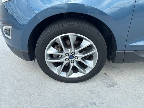 Used 2018 Ford Edge Titanium w/ Cold Weather Package FWD image 12