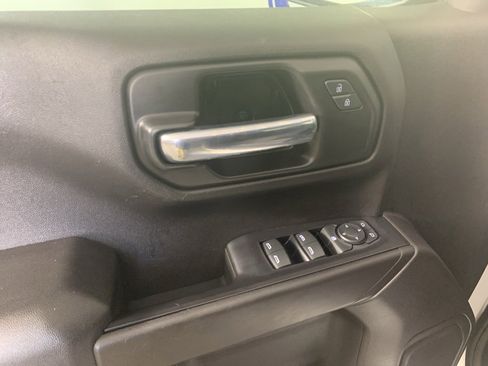 Used 2021 Chevrolet Silverado 1500 Custom image 14