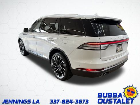 Used 2022 Lincoln Aviator Reserve w/ Equipment Group 201A image 7