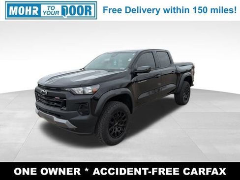 Used 2025 Chevrolet Colorado Trail Boss image 1