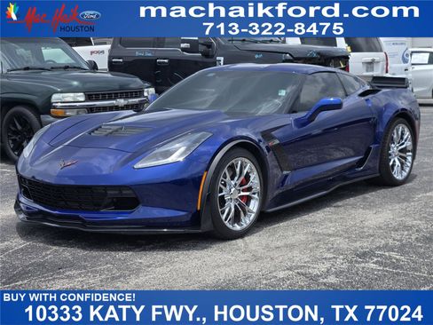 Used 2017 Chevrolet Corvette Z06 w/ Battery Protection Package RWD image 1