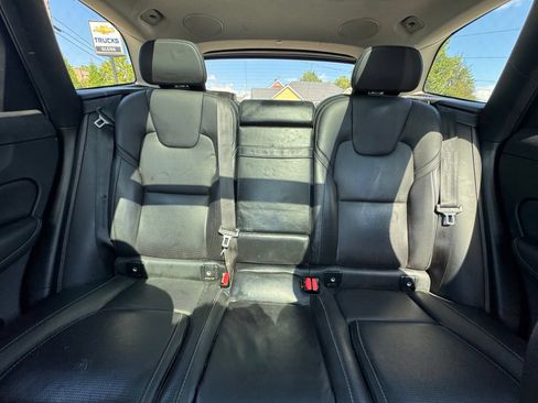 Used 2021 Volvo XC60 T5 Inscription w/ Protection Package Premier AWD/4WD image 23