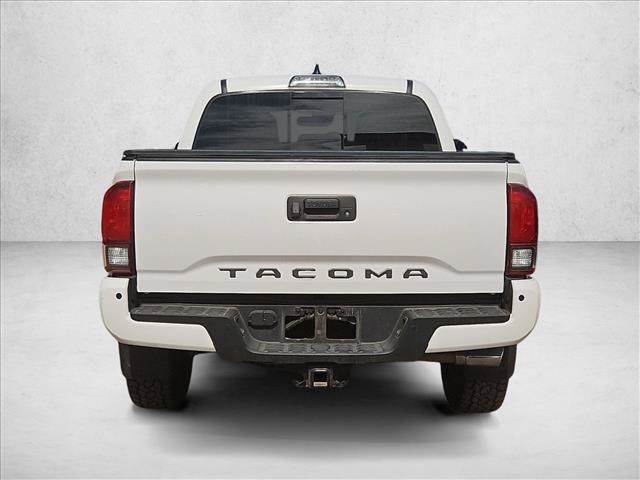 Used 2019 Toyota Tacoma TRD Off-Road AWD/4WD image 6