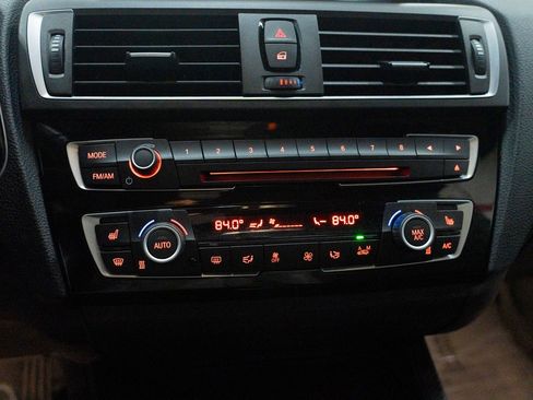 Used 2017 BMW M2 image 48