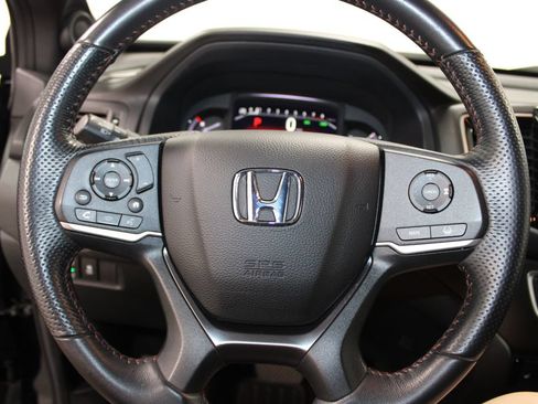 Used 2022 Honda Passport TrailSport image 34