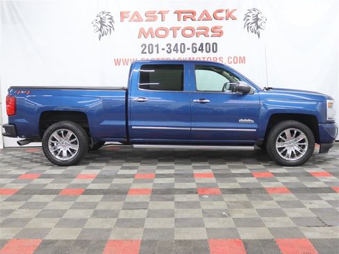 Used 2018 Chevrolet Silverado 1500 High Country image 4