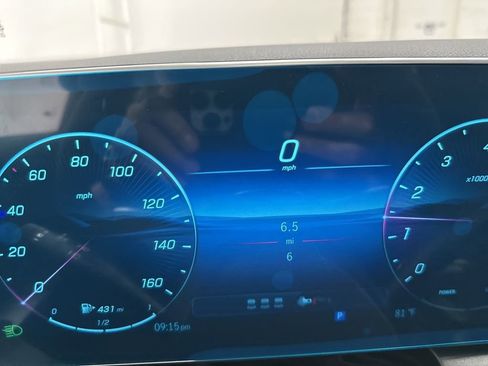 New 2026 Mercedes-Benz GLC 300 image 12