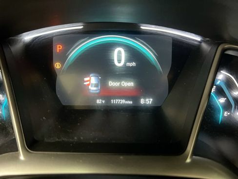Used 2018 Honda Civic Touring image 13