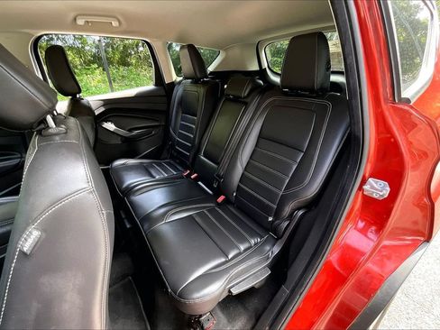 Used 2019 Ford Escape SEL AWD/4WD image 19