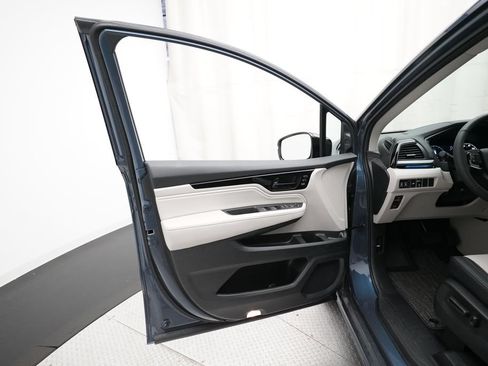 Certified 2026 Honda Odyssey Elite image 29