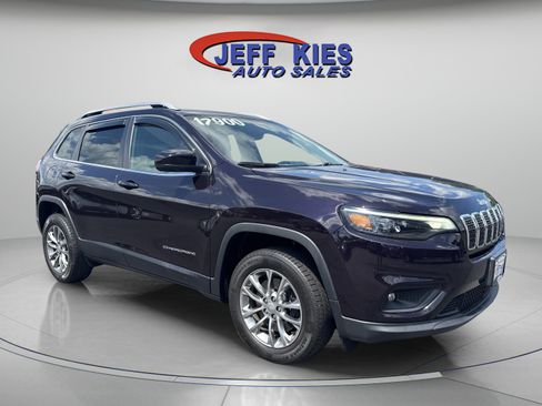 Used 2021 Jeep Cherokee Latitude Plus AWD/4WD image 4