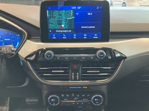 Used 2021 Ford Escape SEL w/ Technology Package image 21