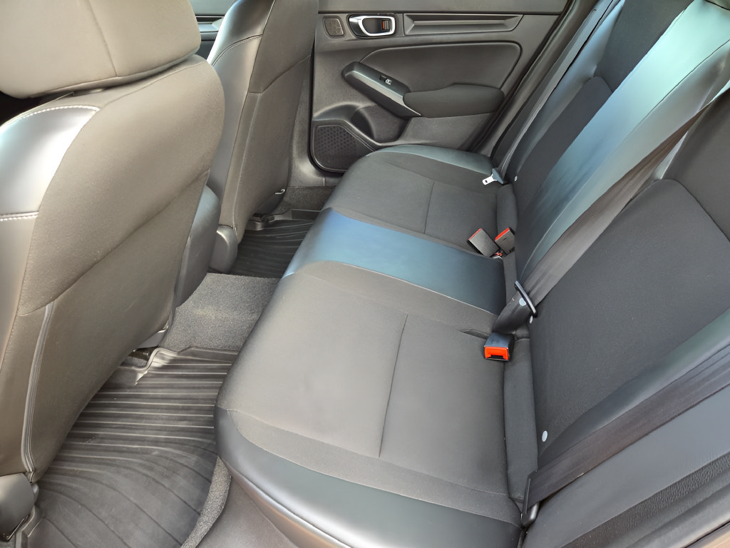 Used 2022 Honda Civic Sport image 29