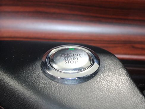 Used 2023 Lincoln Aviator Reserve w/ Jet Appearance Package image 31